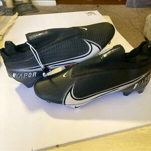 Nike Mens  Vapor Edge Elite 360 Flyknit Black Football Cleats CV6317-001 Sz13. 5